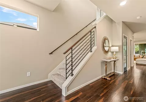 Entry Way - 4100 168th Pl SE, Bothell, WA 98012 photo 2 of 3