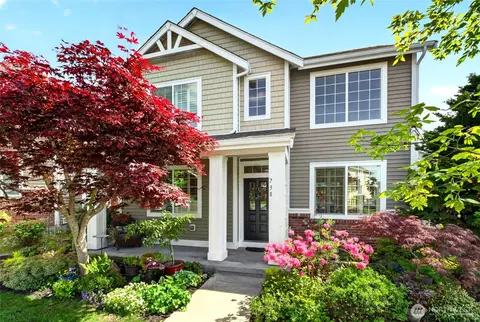 738 24th Ave SW, Puyallup, WA 98373