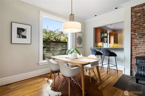 Dining - 2202 E John St, Seattle, WA 98112 photo 3 of 4