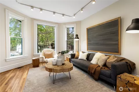 Living - 2202 E John St, Seattle, WA 98112 photo 1 of 2