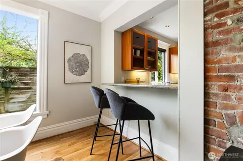 Other - 2202 E John St, Seattle, WA 98112 photo 3 of 6