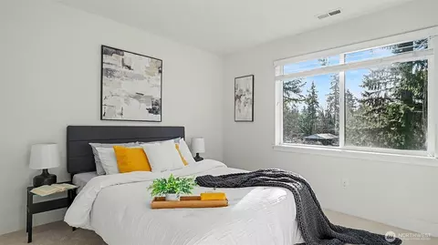 Bedroom - 18726 43rd Dr SE, Bothell, WA 98012 photo 3 of 4