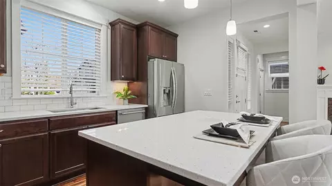 Kitchen - 18726 43rd Dr SE, Bothell, WA 98012 photo 4 of 4