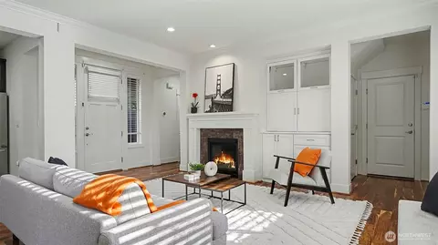 Living - 18726 43rd Dr SE, Bothell, WA 98012 photo 1 of 1