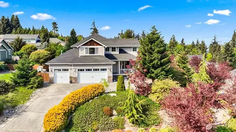 33 Zermatt Ct, Camano Island, WA 98282