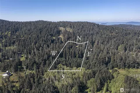 912 Sandwith Rd, Friday Harbor, WA 98250