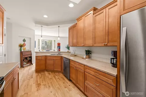 Kitchen - 433 Big Leaf Ct, Sequim, WA 98382 photo 5 of 6