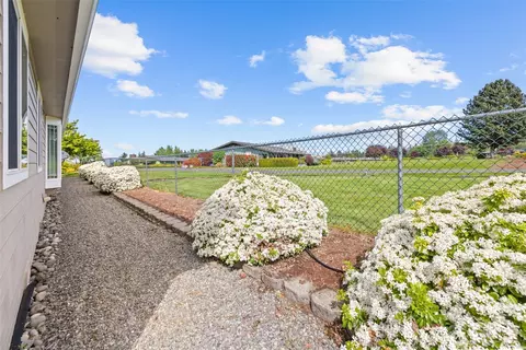 Exterior - 433 Big Leaf Ct, Sequim, WA 98382 photo 5 of 6