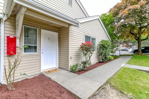 2100 S 336th St #R1, Federal Way, WA 98003