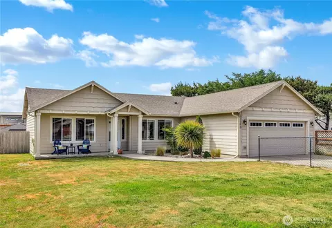 31109 H St, Ocean Park, WA 98640