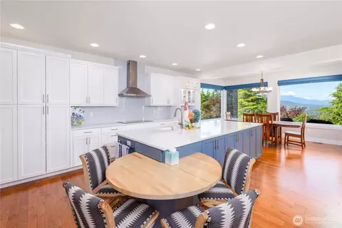 Kitchen - 1393 Doe Run Rd, Sequim, WA 98382 photo 2 of 6