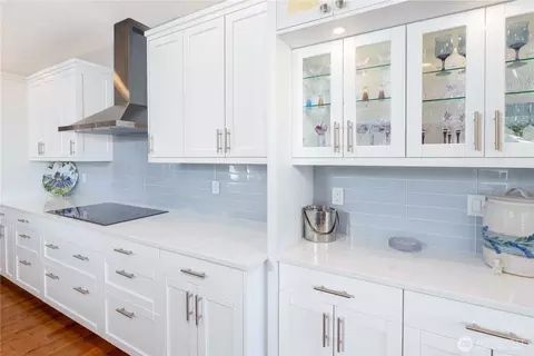 Kitchen - 1393 Doe Run Rd, Sequim, WA 98382 photo 4 of 6