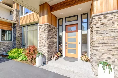 Entry Way - 1393 Doe Run Rd, Sequim, WA 98382 photo 1 of 3