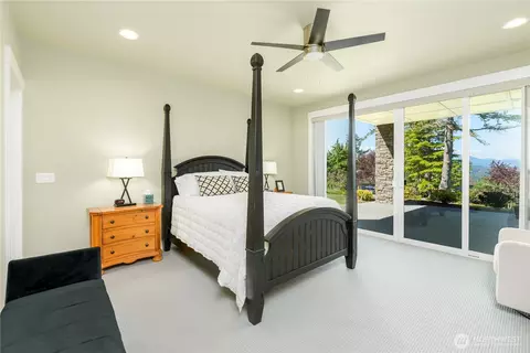 Bedroom - 1393 Doe Run Rd, Sequim, WA 98382 photo 1 of 3
