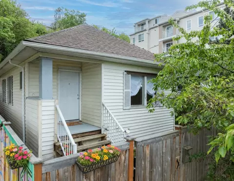 2544 15th Ave W, Seattle, WA 98119