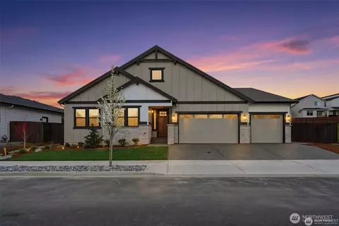 806 NW 173rd Cir #LOT 4, Ridgefield, WA 98642
