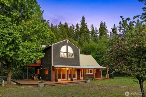 1061 Lauderdale Ln, Cle Elum, WA 98922