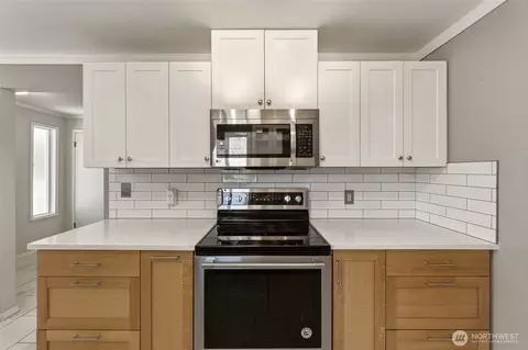 Kitchen - 2159 Granite Dr, Walla Walla, WA 99362 photo 3 of 5
