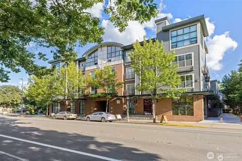 16275 NE 85th St #414, Redmond, WA 98052