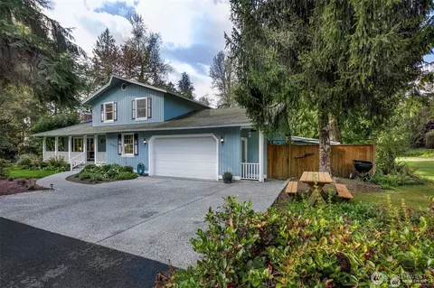 17401 NE 195th St, Woodinville, WA 98072