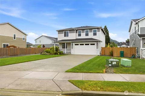164 Hogan Dr, Enumclaw, WA 98022