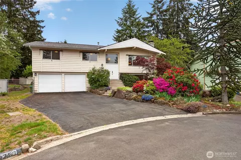 18754 130th Ave SE, Renton, WA 98058