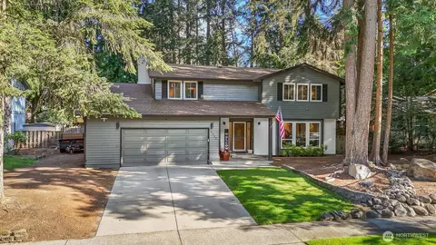 2509 Manorwood Dr, Puyallup, WA 98374