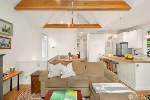 Living - 2511 E Roy St, Seattle, WA 98112 photo 3 of 3