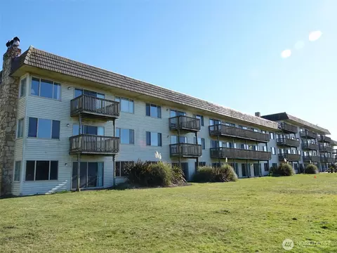 615 Ocean Shores Blvd NW #317, Ocean Shores, WA 98569