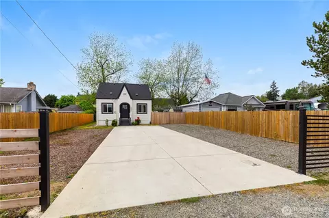 9402 Portland Ave E, Tacoma, WA 98445