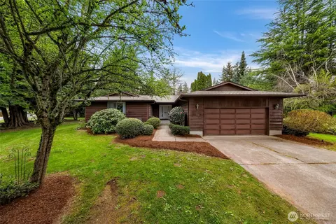 1260 Paradise Rd, Ferndale, WA 98248