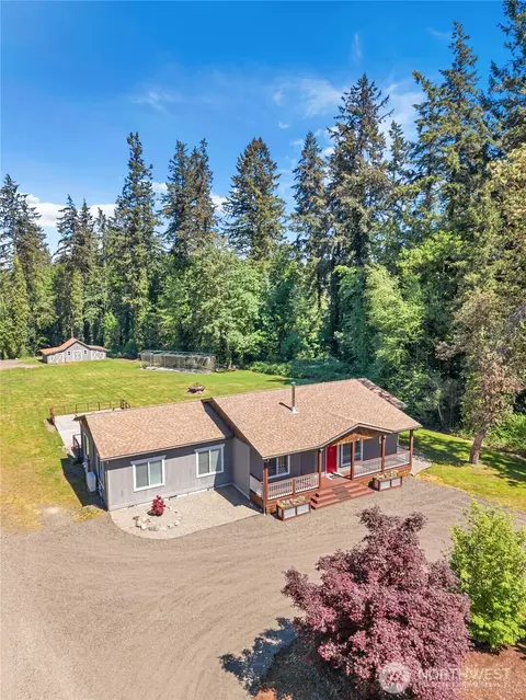 9889 Sportsman Club Rd NE, Bainbridge Island, WA 98110