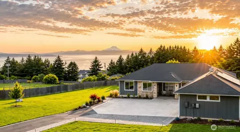 1409 Village Heights Pl, Camano Island, WA 98282