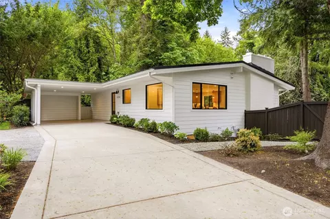 4705 119th Ave SE, Bellevue, WA 98006