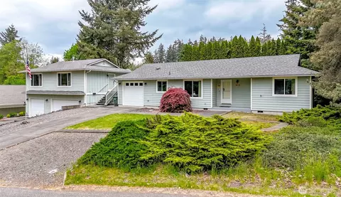 19113 21st St SW, Lakebay, WA 98349