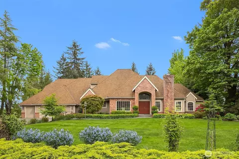 26207 NE 34th St, Redmond, WA 98053