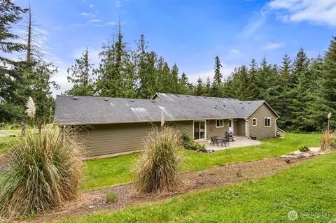 Exterior - 236 Chilvers Rd, Chehalis, WA 98532 photo 5 of 17