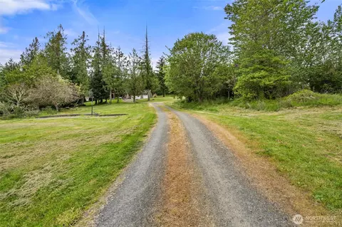 Exterior - 236 Chilvers Rd, Chehalis, WA 98532 photo 16 of 17