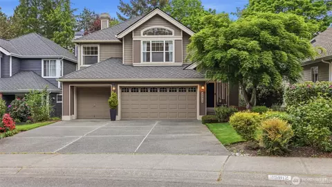 25812 SE 41st St, Issaquah, WA 98029