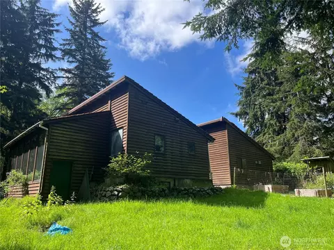 4291 Junco Rd, Greenbank, WA 98253