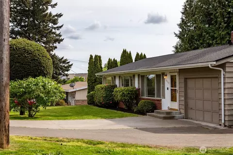 19312 48th Ave W, Lynnwood, WA 98036