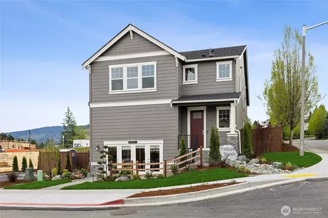 23712 SE 49th St #4, Issaquah, WA 98029