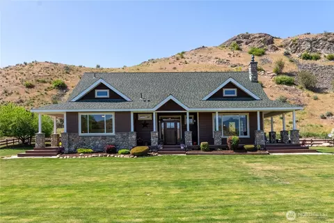 23 George Rd, Omak, WA 98841