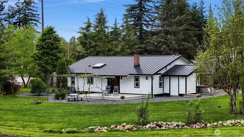 5144 Hannegan Rd, Bellingham, WA 98226