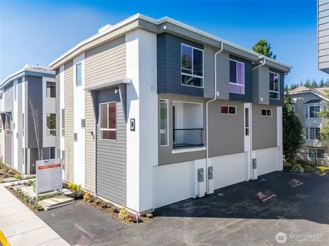 Exterior - 222 124th St SW #C1, Everett, WA 98204 photo 3 of 4
