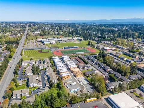 View/Area - 222 124th St SW #C1, Everett, WA 98204 photo 4 of 5
