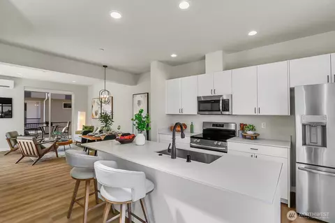 Kitchen - 222 124th St SW #C1, Everett, WA 98204 photo 6 of 6