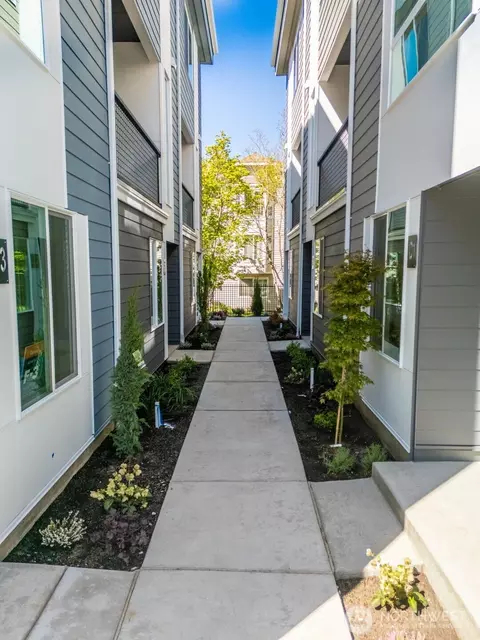 Exterior - 222 124th St SW #C1, Everett, WA 98204 photo 4 of 4