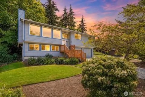 3838 Cindy Ln, Bellingham, WA 98226