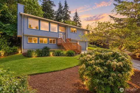 3838 Cindy Ln, Bellingham, WA 98226